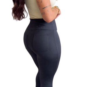 Foto4 - CALÇA LEGGING FLARE FEMININO FLANELADA COM BOLSO