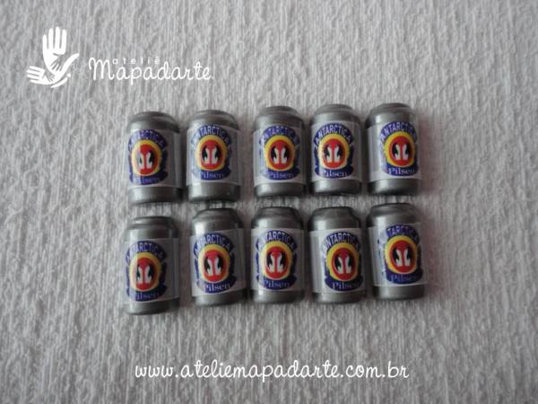 Foto 1 - Cód M112 Miniatura cerveja antarctica lata com 10 un