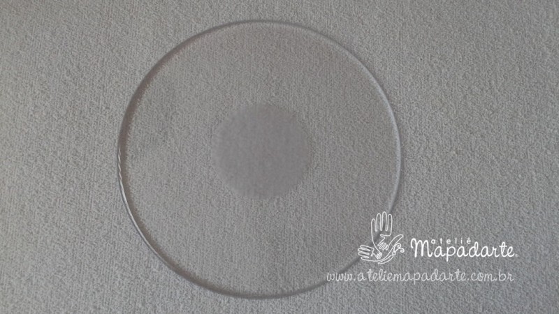 Foto 1 - Cód M1351 Base redonda de acrílico transparente 16cm ø