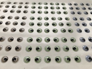 Foto1 - Cód M2301 Adesivos de olhos resinados 340-P 81 pares