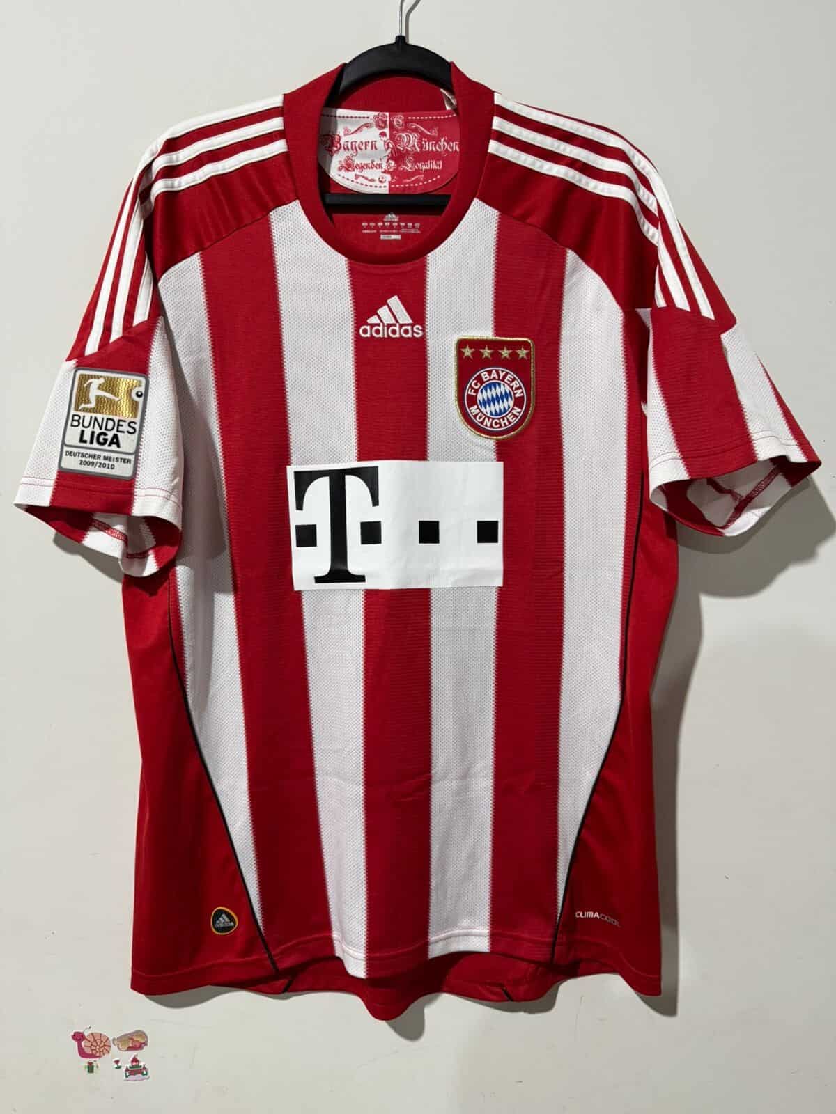 Imagem do produto CAMISA BAYERN DE MUNIQUE 2010-11 SCHWEINSTEIGER 31