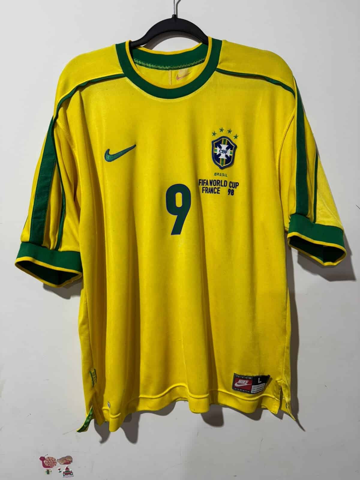 Imagem do produto CAMISA BRASIL COPA DO MUNDO 1998 RONALDO 9
