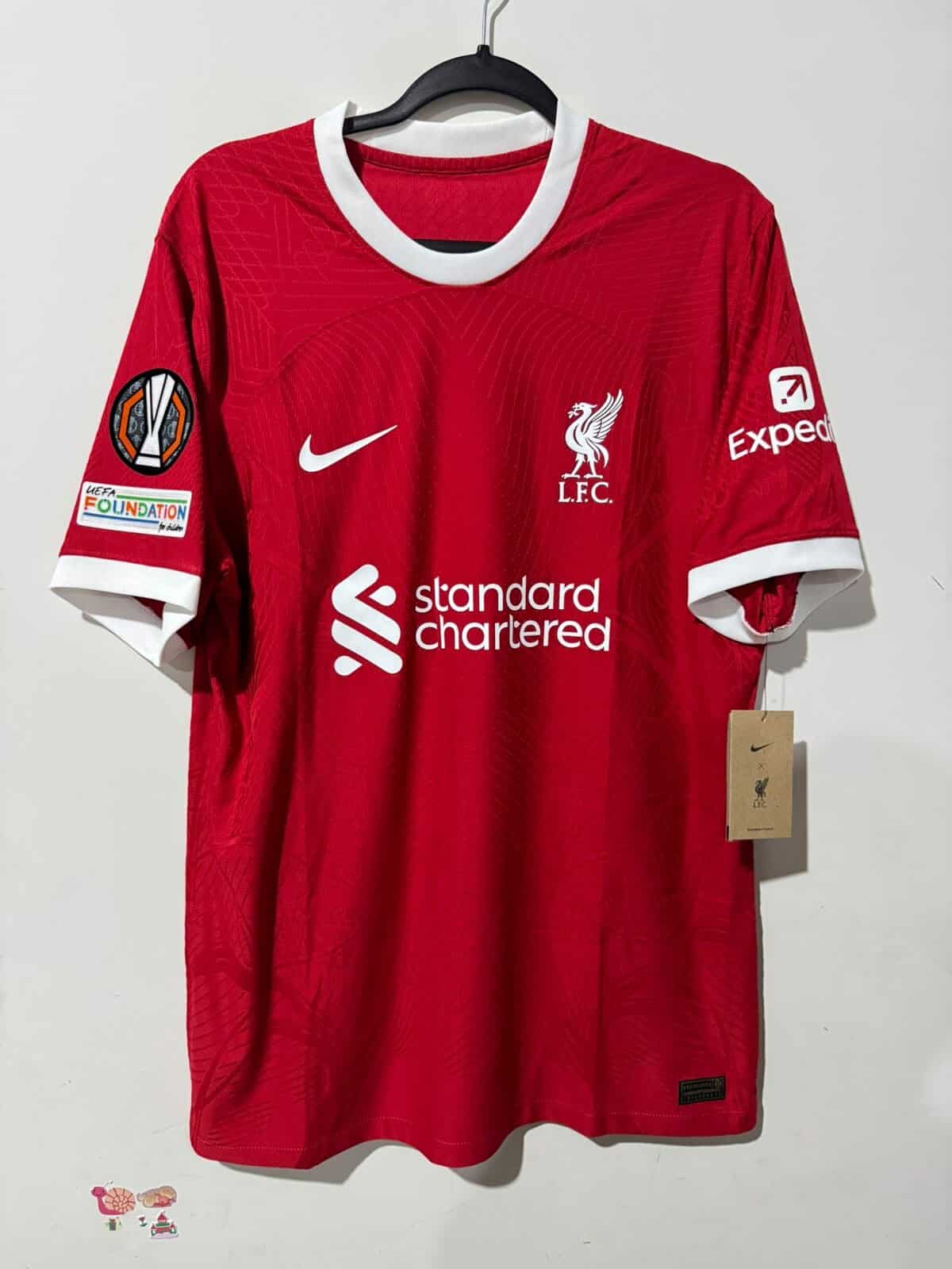 Imagem do produto CAMISA LIVERPOOL 2023-24 EUROPA LEAGUE M. SALAH 11