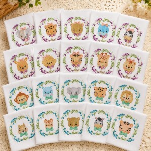 Foto2 - 20 Matrizes de Bordado Carinhas Menino e Menina Tigre leao Macaco Girafa Elefante Urso com lavandas Infantil - safari baby embroidery design