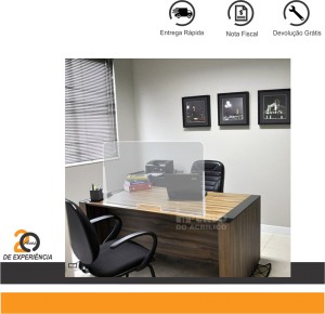Foto1 - Protetor em acrílico para mesa de escritórios e consultórios