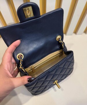 BOLSA CC PEARL CRUSH LAMBSKIN MINI PRETA - Bolsas de Grife - Venda
