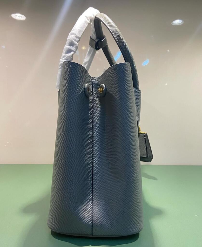 BOLSA PRADA DOUBLE SAFFIANO MEDIA CINZA - Bolsas de Grife - Venda