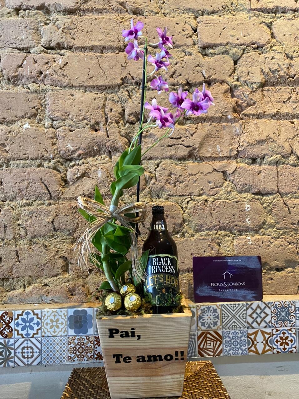 Foto 1 - Pai, Te Amo, planta e cerveja